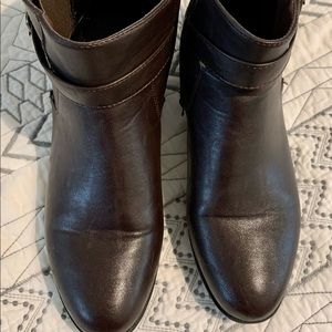 Women’s boots brown with zipper